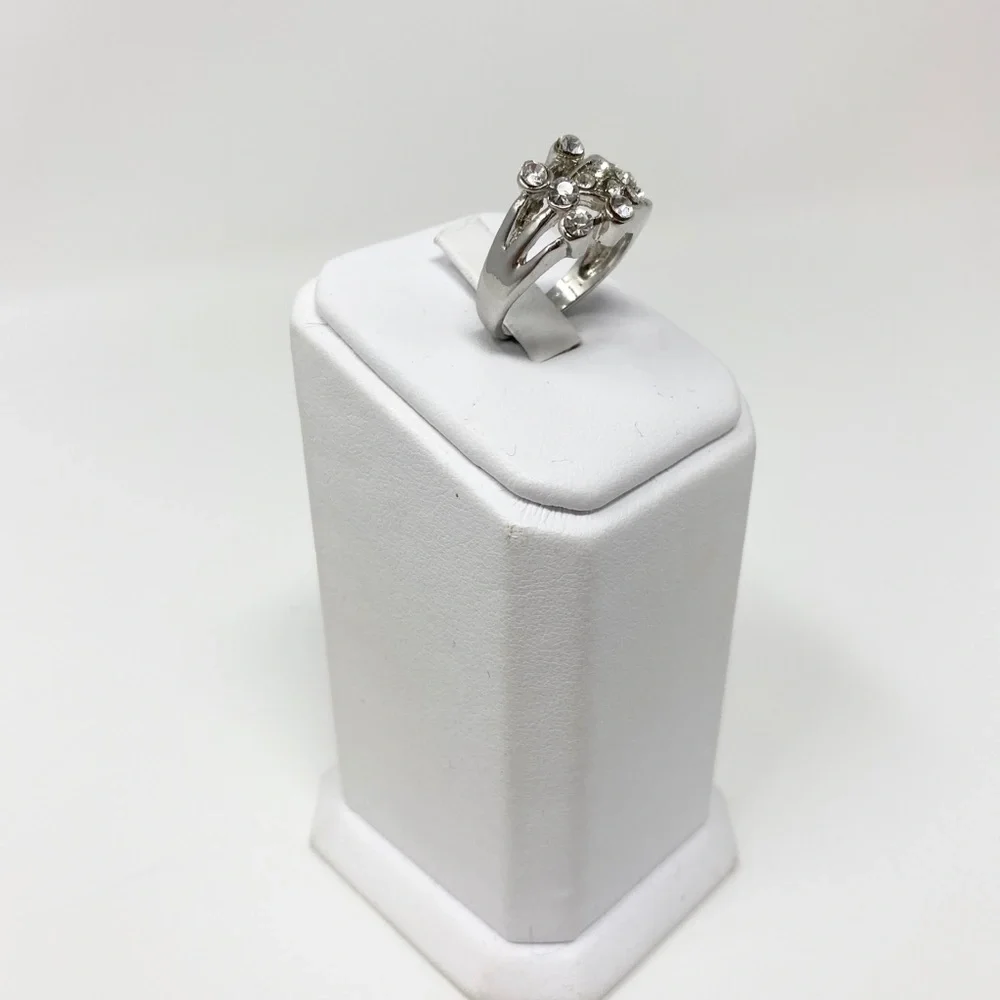 Statement Ring - Picture 2 of 2